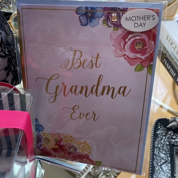 Mama Coffee Mug - Picture 3 of 4